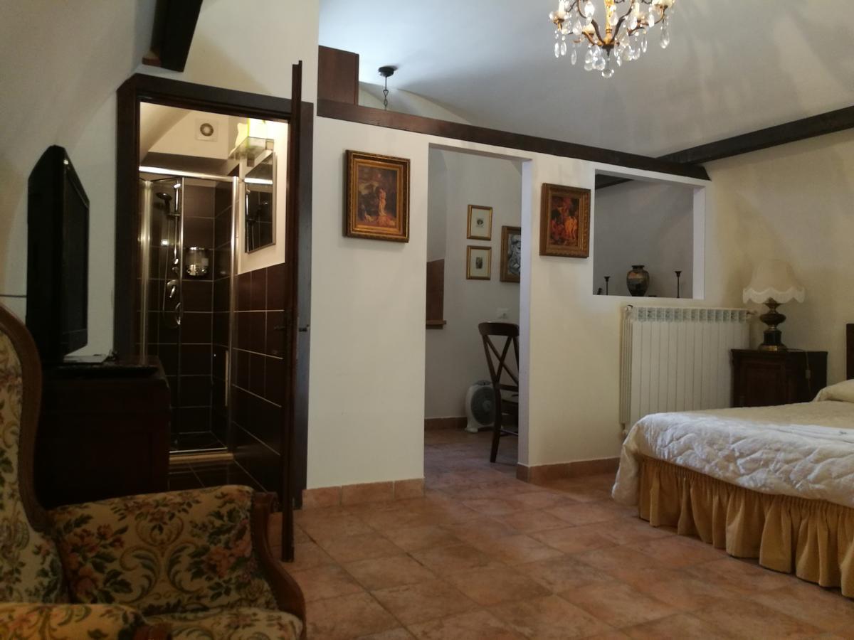 Legacy Bed & Breakfast Sulmona Ngoại thất bức ảnh